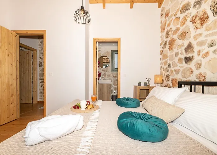 Villa Misovounous Natural Park By 